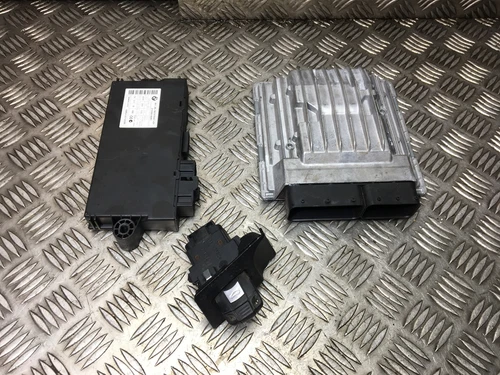 BMW 3 SERIES E92 E93 2006-2013 2.0 TD ECU KIT SET & KEY 7599881 - N43B20A