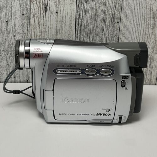 Caméscope mini-DV Canon MV800i avec chargeur - Photo 1/24