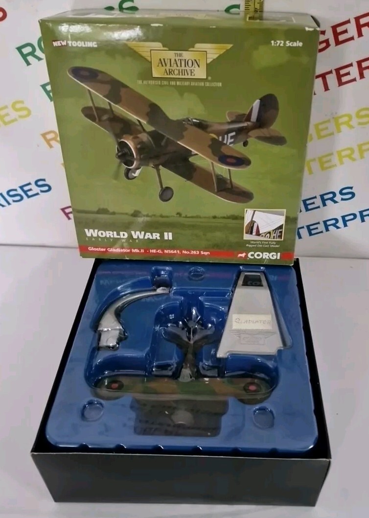 Corgi Aviation Archive AA36201 Gloster Gladiator MKII 1/72 Scale Model