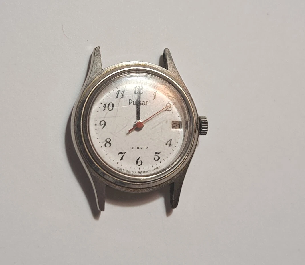 Pulsar quartz watch best sale value