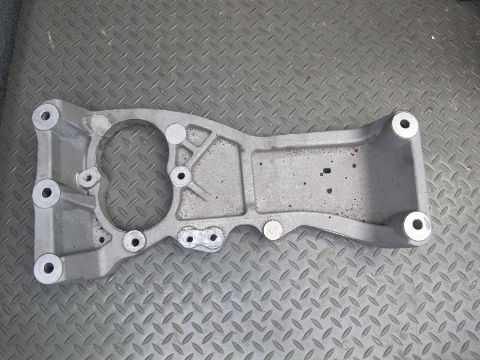 2017-2020 MASERATI LEVANTE 3L ENGINE TRANSMISSION MOUNT BRACKET CROSSMEMBER SET