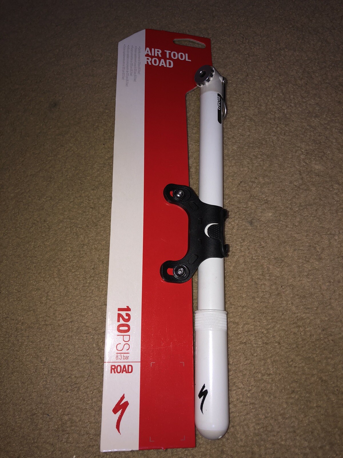 specialized hand pump