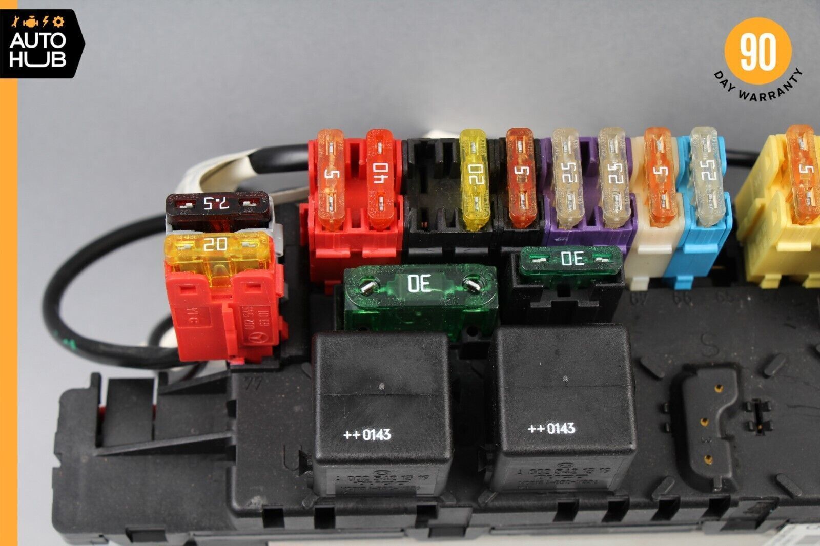 03-12 Mercedes R230 SL500 SL550 SL55 AMG Rear SAM Fuse Box Relay Module OEM