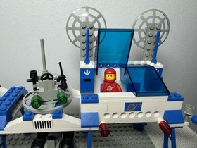 LEGO Space Supply Station (6930) Classic Space Set, Base, Vehicles, Minifigs