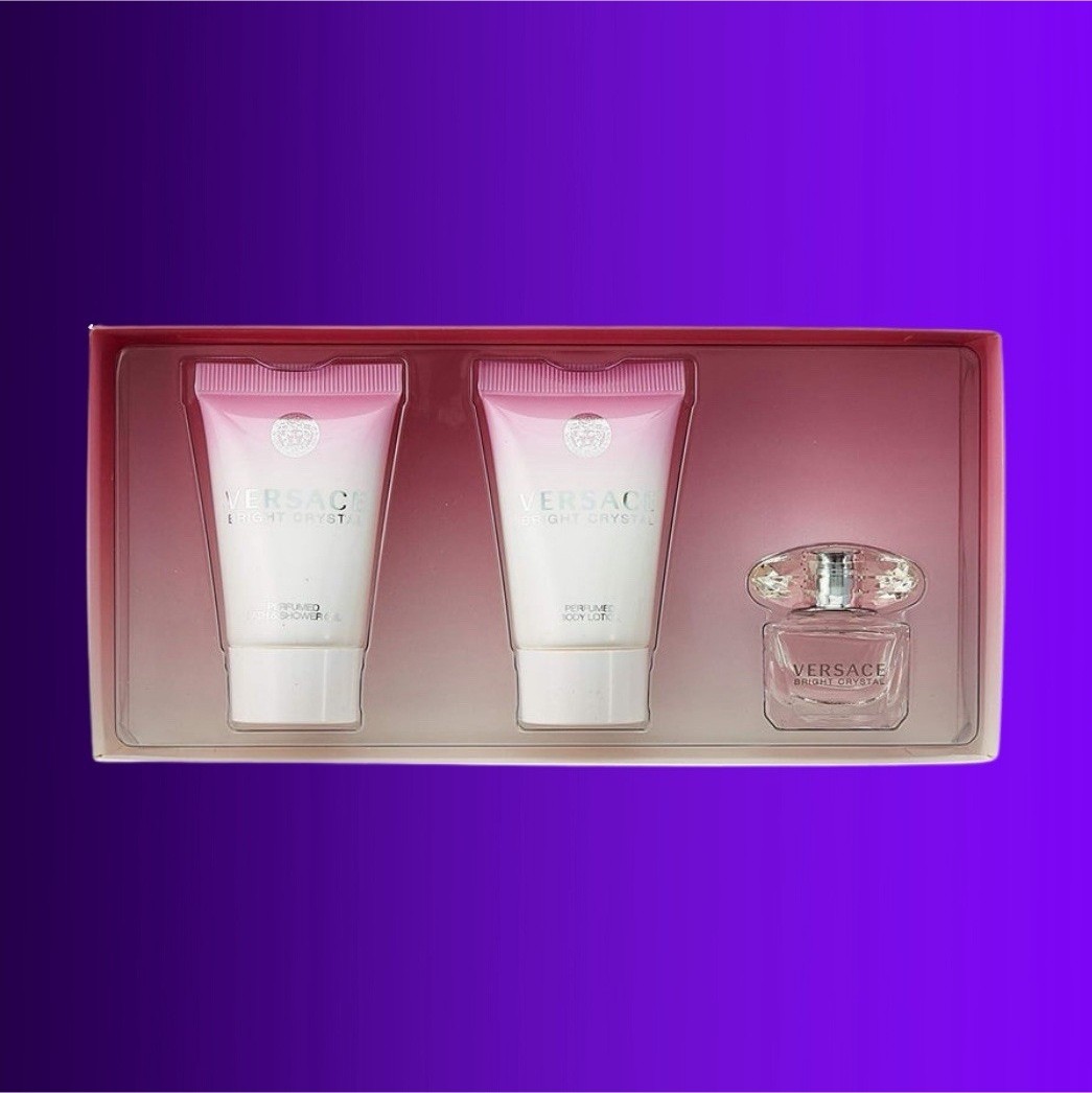 VERSACE Bright Crystal Perfume Gift Set for Women, 3 Pieces