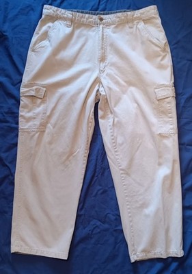 Wrangler Beige Cargo Khaki Pants Men's 38 Flat Front 100% Cotton ~ NICE