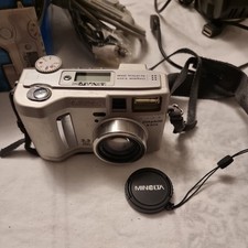 Minolta S304 Digital Camera ,  3.3 MP untested woth box & cables