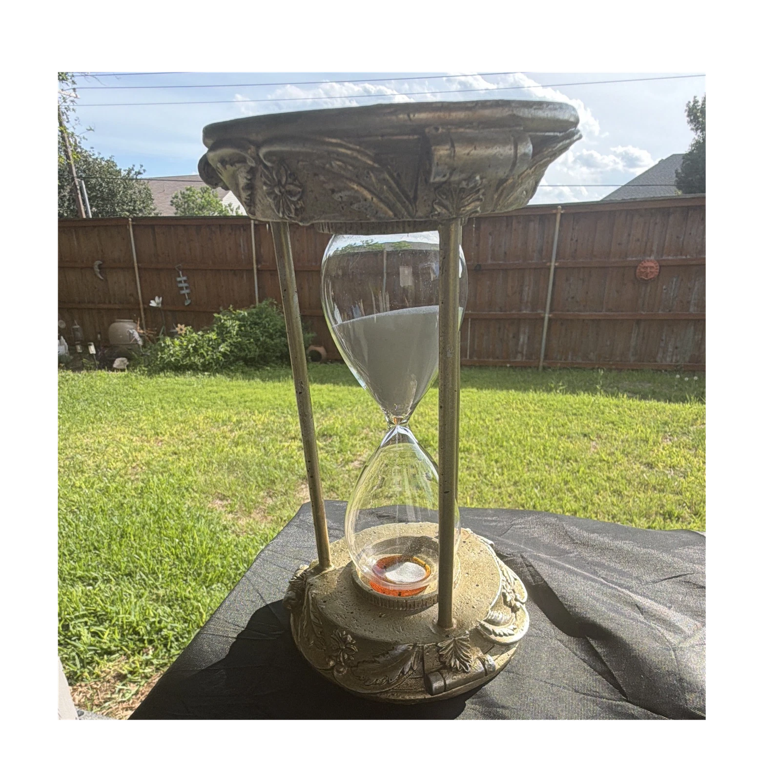 Gold Glass & Metal Manual Hourglass Sand Timer Vintage/Retro Made in China
