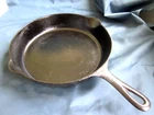 VINTAGE GRISWOLD CAST IRON SKILLET #9 710 L HEAT RING