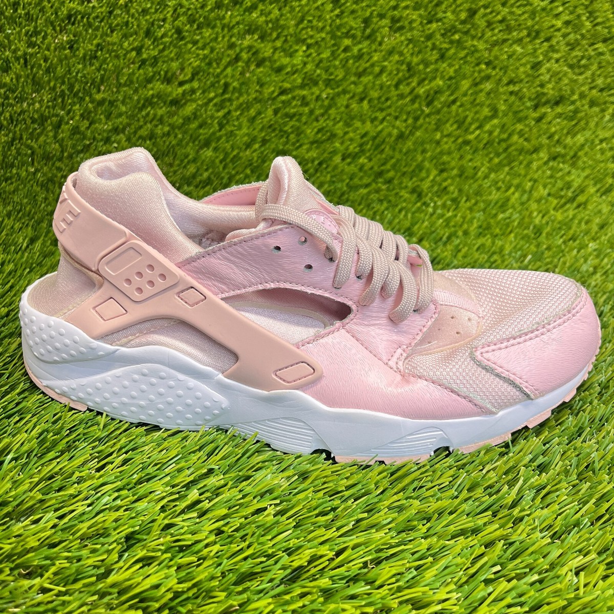 Nike Air Huarache Run SE Girls Size 6.5Y Pink Running