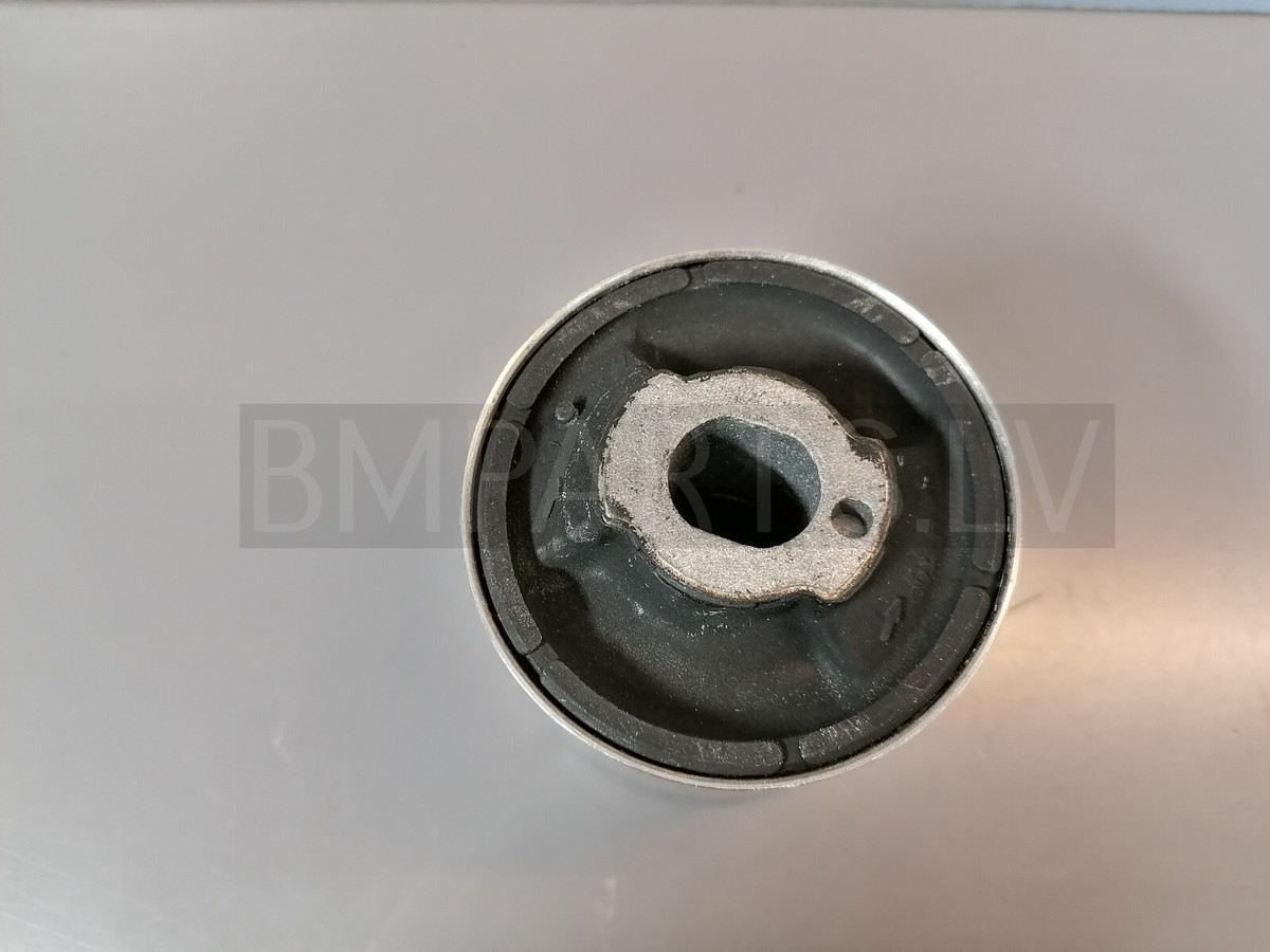 NEW GENUINE BMW F87 F80 F82 F83 M & LC REAR AXLE RUBBER MOUNTING  