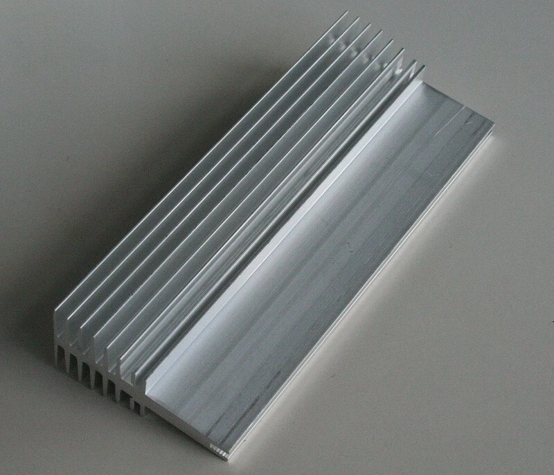 Dissipatore Di Calore In Alluminio 100x100x18mm - 16 Alette, 123g, Per LED Ad Alta Potenza, IC, Amplificatori - 6