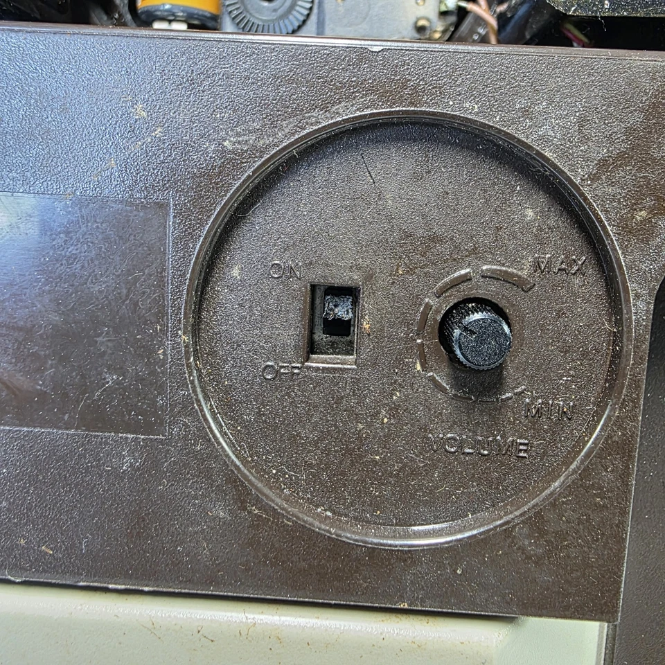 Seiko Melodies in Motion Wall Clock w Swarovski Crystals QXM147BRH (READ) - Image 4 of 4