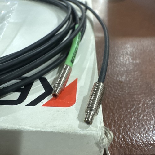 1PCS Per Keyence FU-77V FU77V Interruttore Amplificatore Sensore Fibra Ottica - Foto 6 di 6