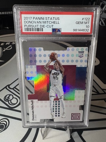 Donovan Mitchell #122 2017 Panini Status card