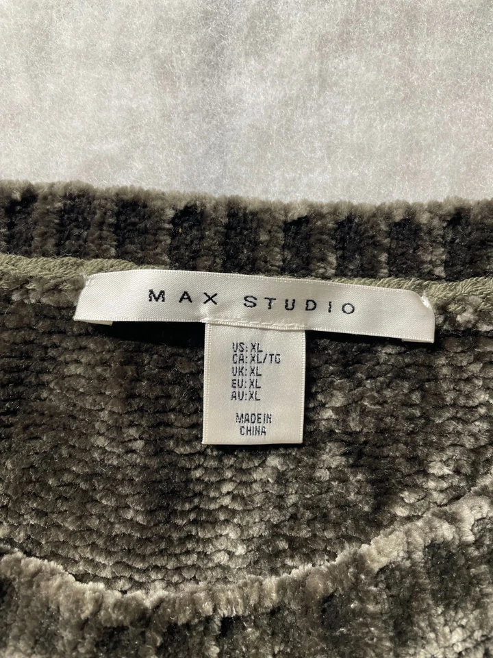 Max Studio Womans Dark Moss Carpet Velour Supply Cozy Pullover Sweater Size XL - Image 3 of 4
