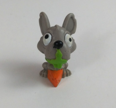 The Ugglys Pet Shop Series 1 Smelliest Gray Rotten Rat