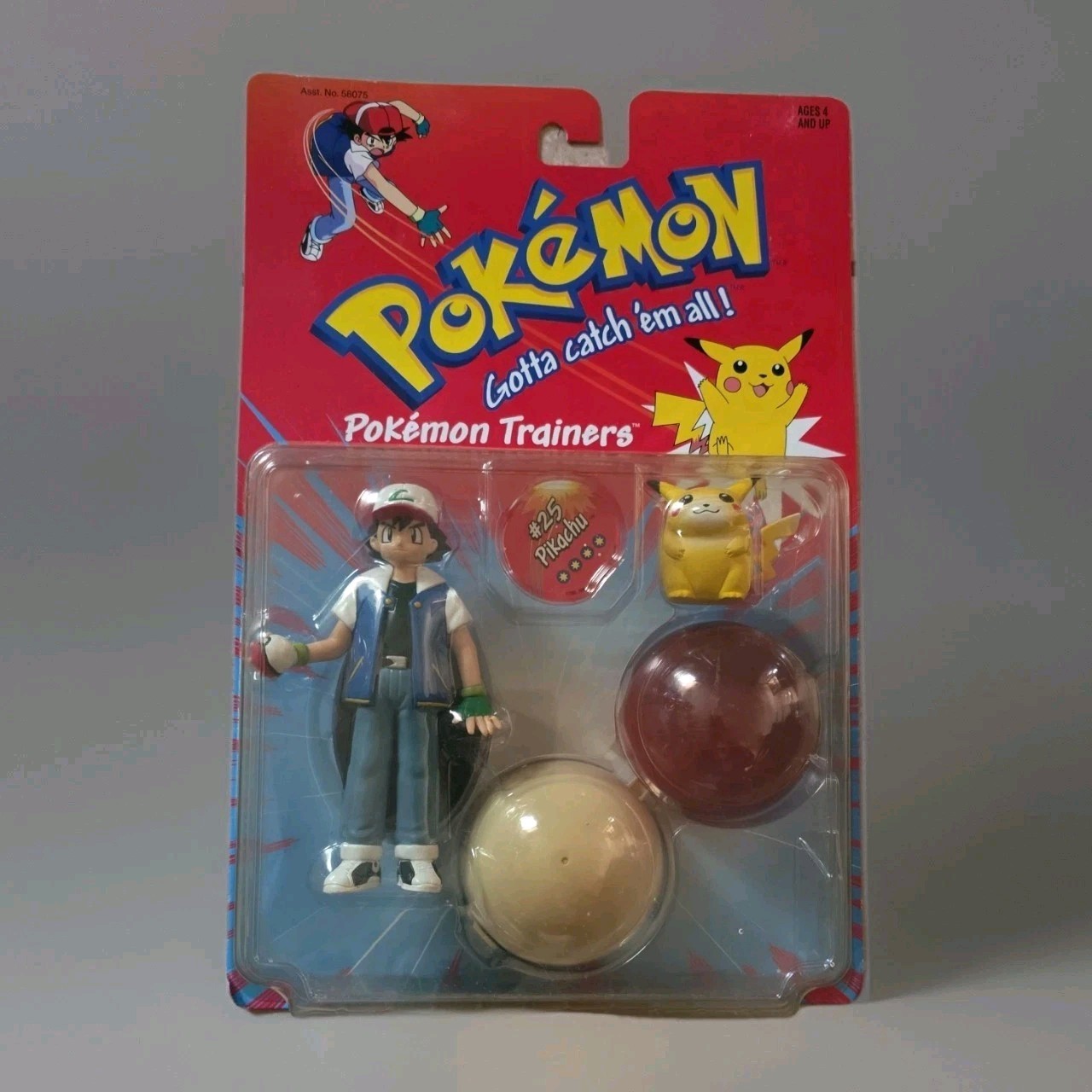 Pokemon Trainers Ash & Pikachu Figures w/Poke Ball & Battle 
