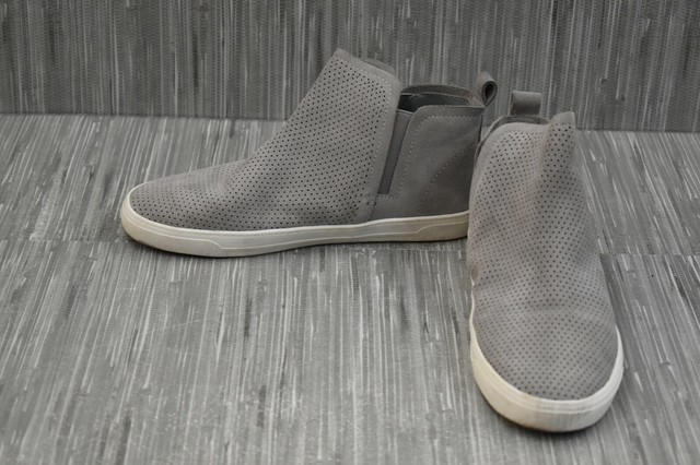 dolce vita grey suede sneakers