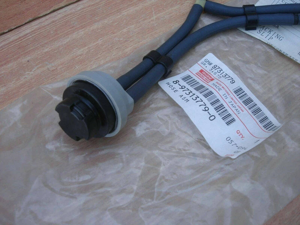 EGR 软管适用于五十铃皮卡 TF 雪佛兰 LUV 欧宝 Campo 4JA1T 原始设备制造商 — 第 2/2 张图片