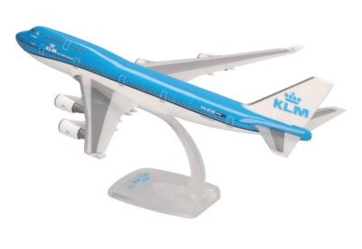 KLM Boeing 747-400 PH-BFW 1/250 scale desk model NEW - Herpa