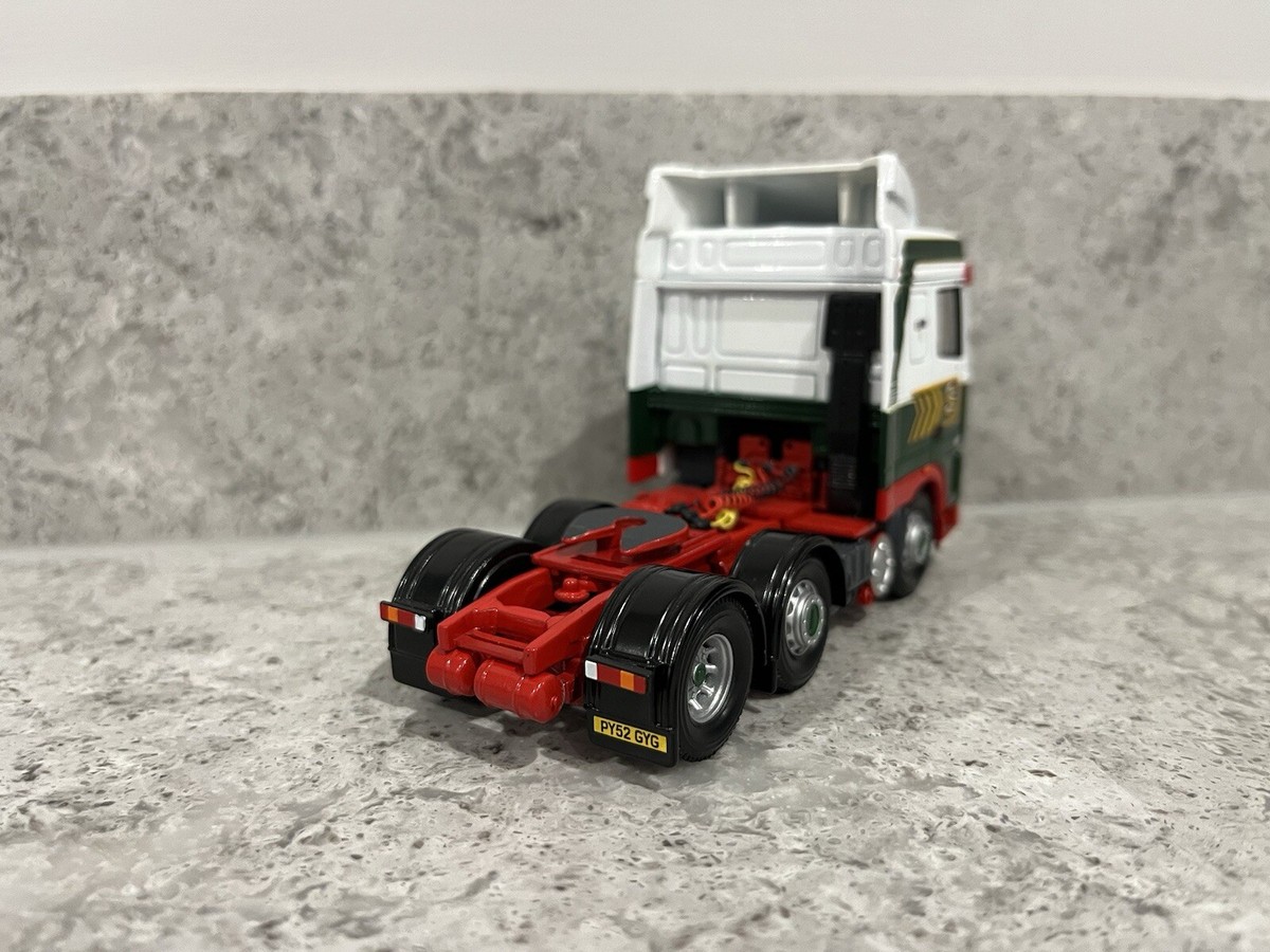 Corgi - DAF XF Tractor Unit - Eddie Stobart - CC13207 - 1:50 Scale
