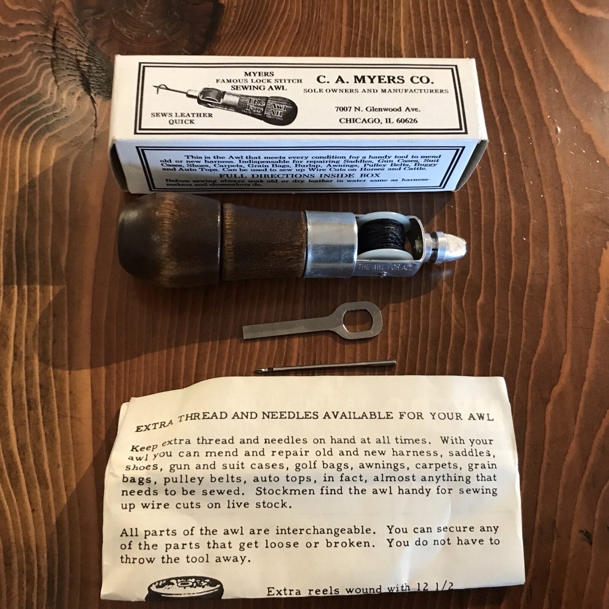 Alène à Coudre Le Cuir Vintage C.A. Myers - Avec Boîte Et Notice, état Remarquable