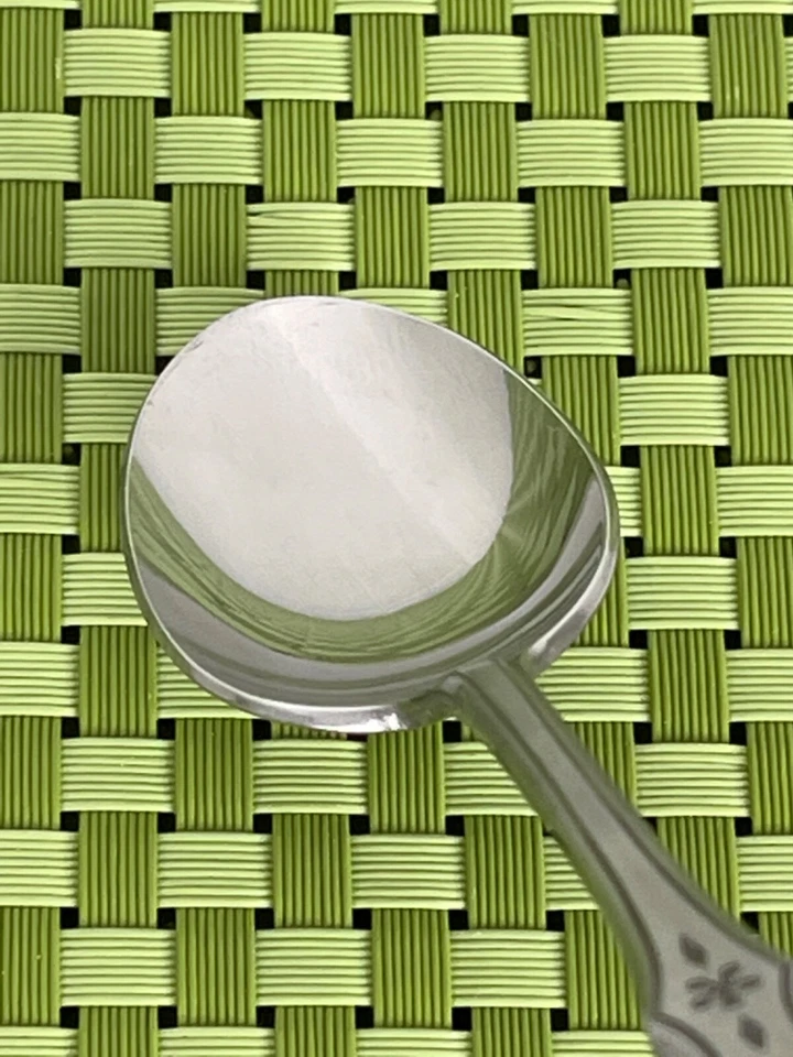 Cubiertos Continental Gourmet COG19 Northland Evening Star de acero inoxidable 4 cucharaditas Foto 2 de 4