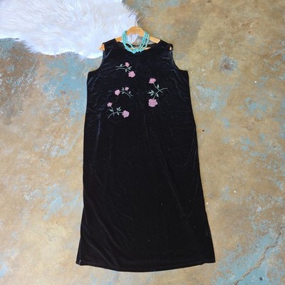 90s dress plus size 90s Vintage Plus Size Embroidered Denim Midi Dress – Forager Vintage main image 1