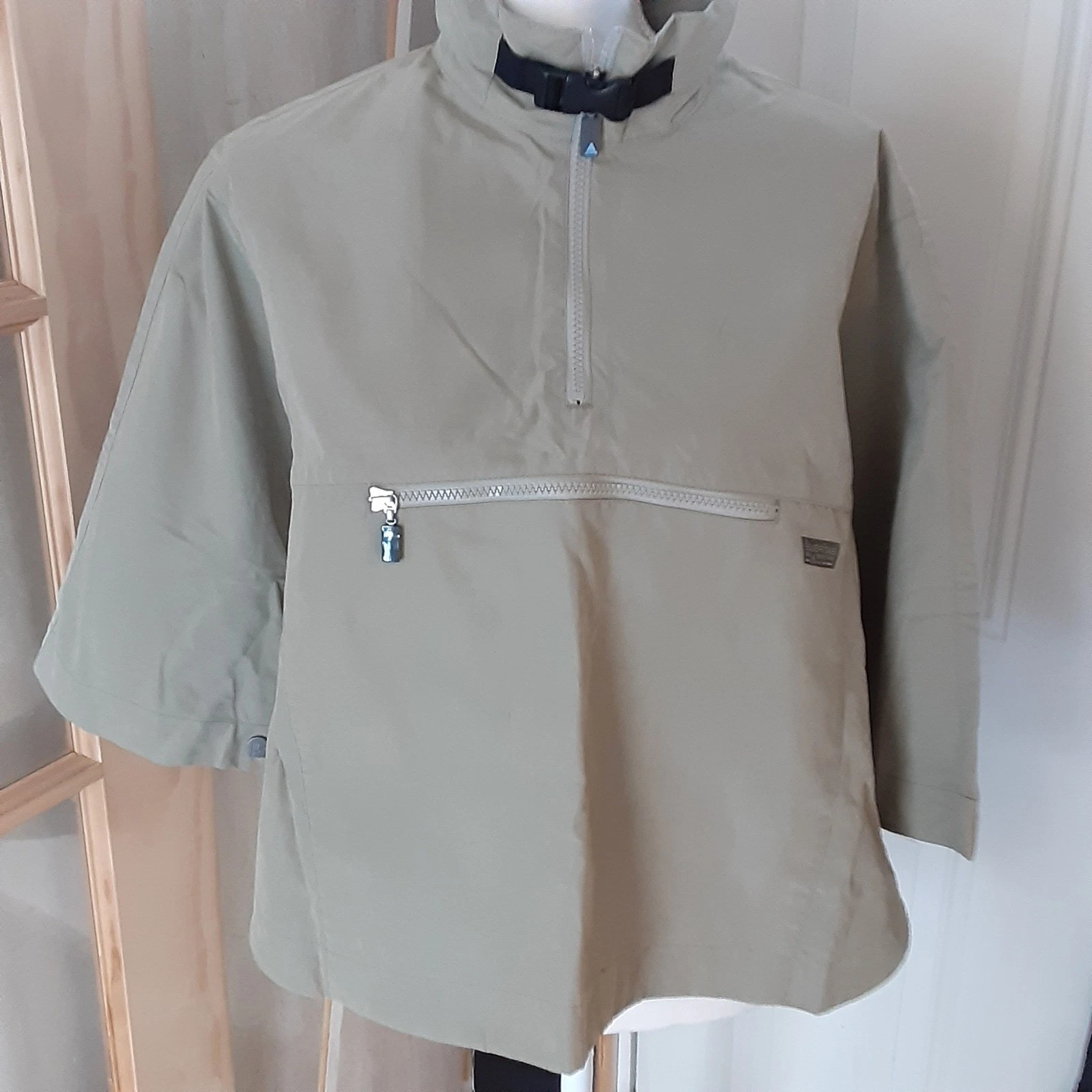 Vintage Levi's SilverTab, Nylon Poncho Anorak Gorpcore Y2K-Light Green-Olive