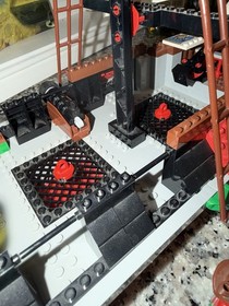 Lego 7075 Pirates Captain Redbeard's Pirate Ship 100% Complete w Instructions,