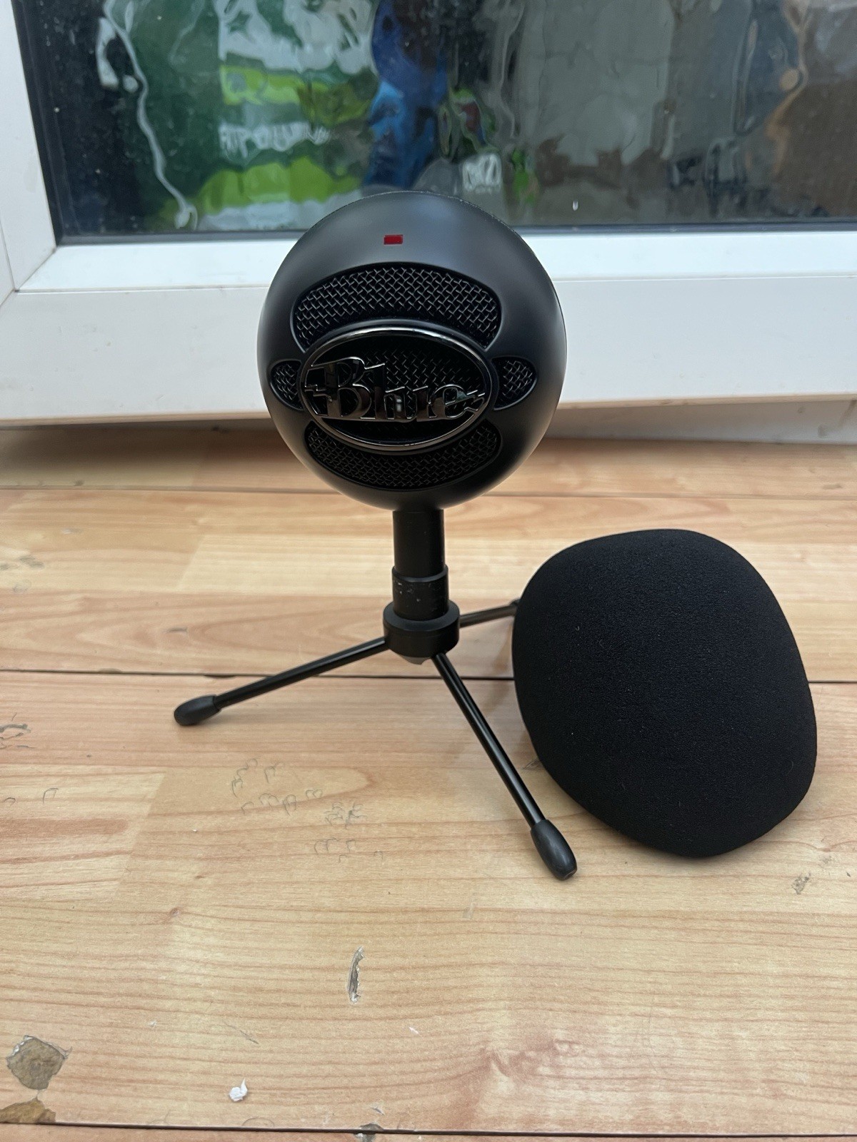 Logitech Blue Snowball USB Microphone – Used W Cover