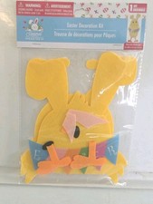 Seasonal Collection Easter Decoration Kit Felt Chick Holding Easter Banner