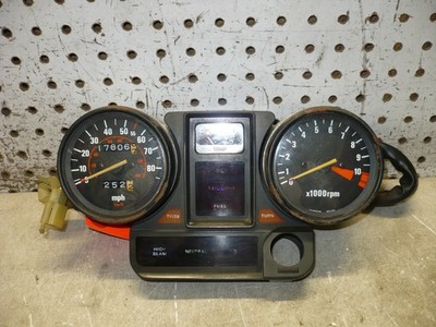 HONDA 82 V45 VF750C MAGNA SPEEDOMETER TACHOMETER GAUGES ASSY 17,806 MILES OEM