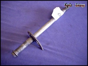 Suzuki DR600_SN41_Steckachse hinten_Axle rear_Welle_Shaft_/_Hinterrad_Rad_Felge