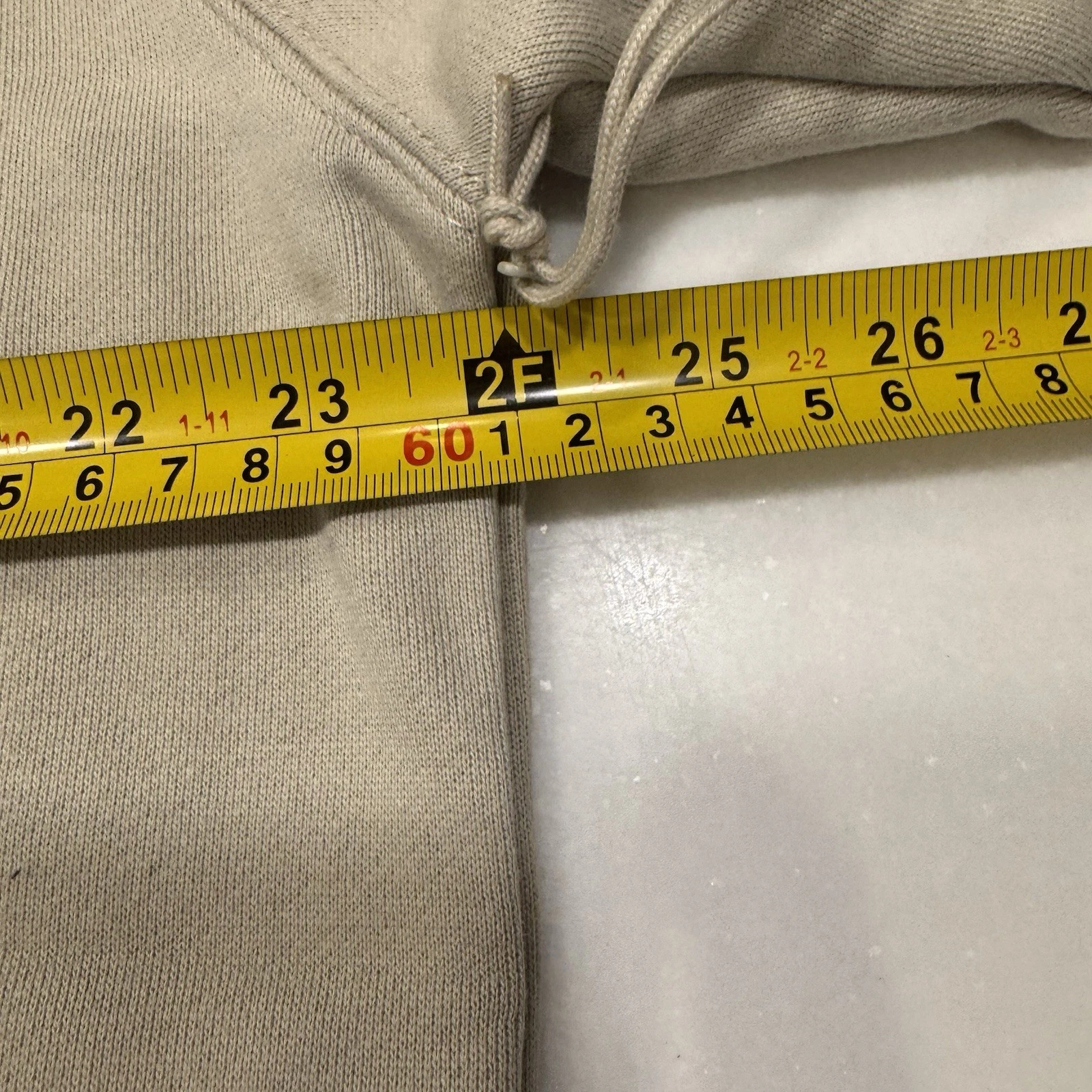 Felpa con cappuccio pullover unisex Fear of God Essentials 1977 colore grano taglia small