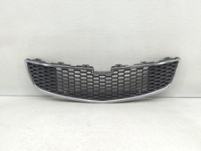 2011-2014 Chevrolet Cruze Front Grille Bumper Not Included Q2b80