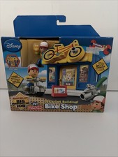 FISHER PRICE DISNEY HANDY MANNY LET'S GET BUILDING BIKE SHOP PLAYSET NEW IN BOX