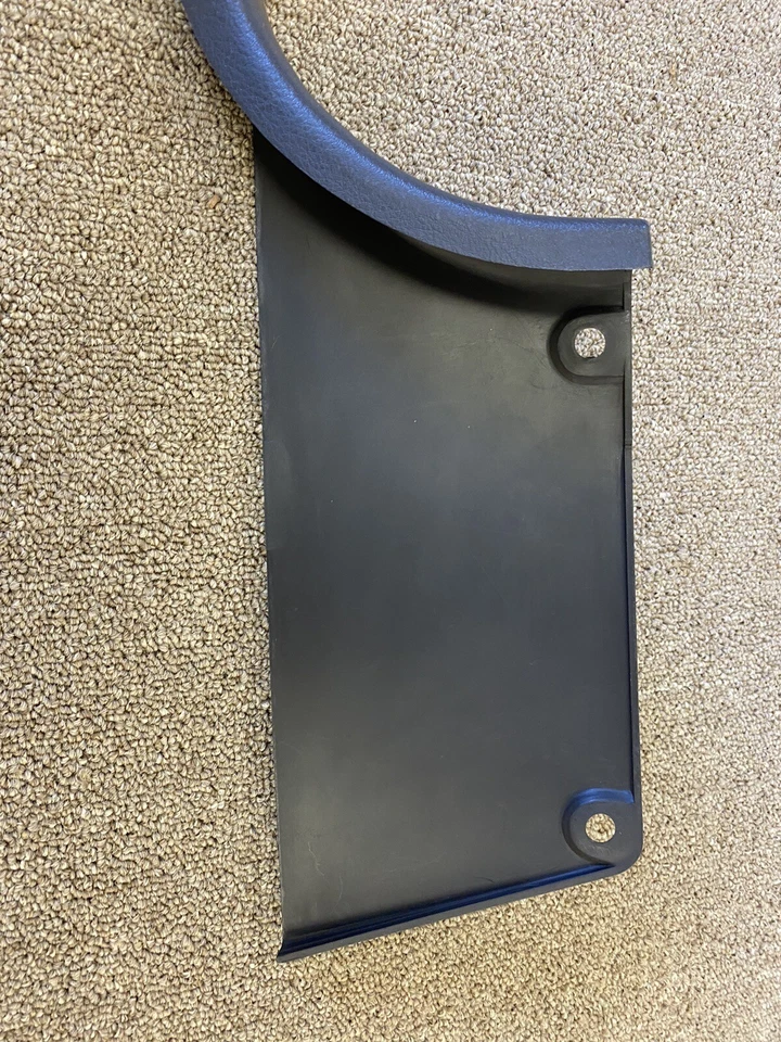 Alféizar de puerta interior trasera izquierda gris Subaru Impreza 1992-2000 94065FA530 Foto 4 de 4