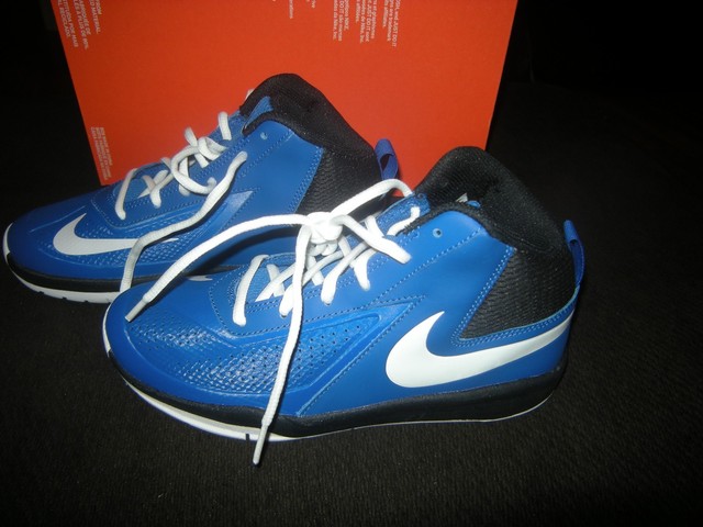 boys blue tennis shoes