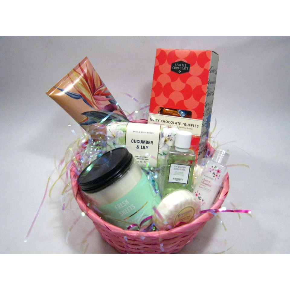 Birthday Anniversary Valentines Day any Occasion Spa Bath  Gift Basket   - Image 3 of 4