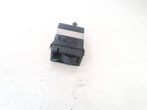Volkswagen Passat 2003 Heated Seat Switch 3b0963564c, Genuine #1753051-01
