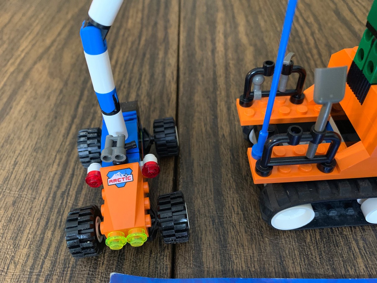 LEGO Set 6573 Arctic Expedition Town (2000) Complete w