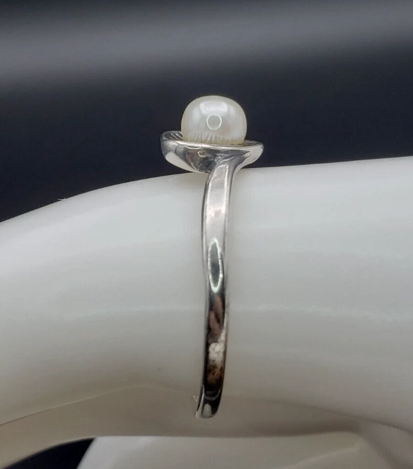 Anillo vintage de plata de ley con corazón de perlas talla 7,75 Foto 4 de 4