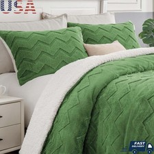 Plush Fleece Sherpa Comforter Set Embossed Design Pillowcases Gift Box New