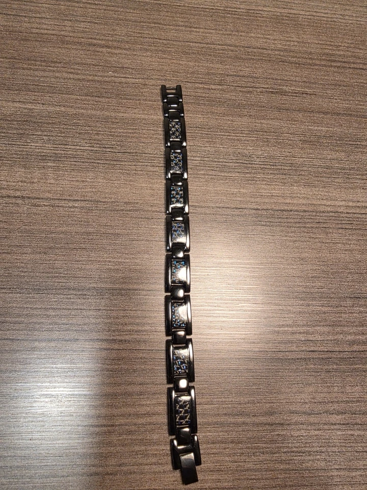 Lote de 3 Anillos Titanuim Negros Con Pulsera Magnética Negra Anillos 8" Talla 9 Foto 4 de 4