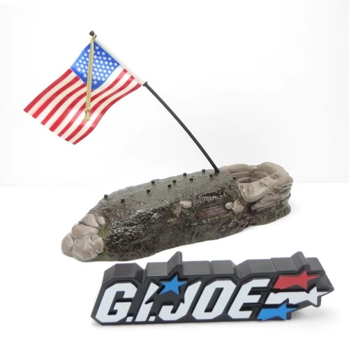 Stars & Stripes Forever Iwo Jima Bunker w/ Flag Vintage 1997 GI Joe ARAH MINT