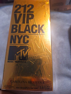 Carolina Herrera 212 VIP Black NYC Eau de Parfum 3.4 fl oz Spray