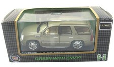 Luxury Die Cast 1/43 2009-2010 Cadillac Escalade Tan Hybrid NIB VERY RARE GM