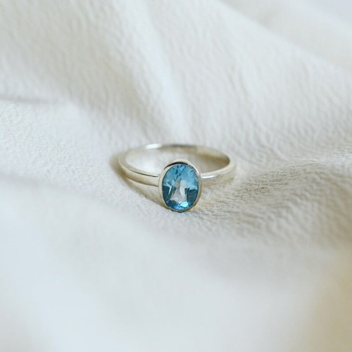 Natural Swiss Blue Topaz Gemstone Solitaire Ring 925 Sterling Silver ...
